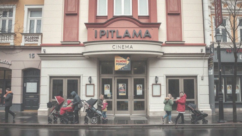 Co to są Filmowe Poranki i kiedy się odbywają?